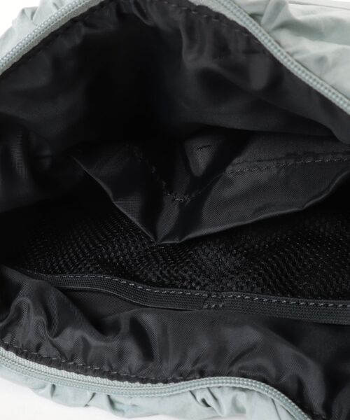 adidas（アディダス）の「《adidas》ウィメンズMHショルダーバッグ（ショルダーバッグ・レディース・セージグリーン/ブラック系・フリー）」の7枚目の写真