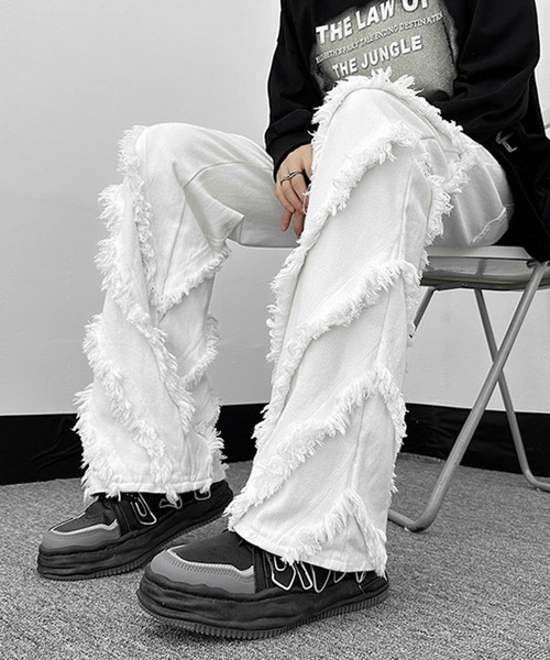 Revo.（レボ）の「スパイラル カットオフ フリンジデザイン フレアパンツ（その他パンツ・メンズ・ホワイト/ブラック・XL/L/M）」の9枚目の写真