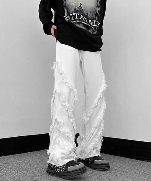 Revo.（レボ）の「スパイラル カットオフ フリンジデザイン フレアパンツ（その他パンツ・メンズ・ホワイト/ブラック・XL/L/M）」の18枚目の写真