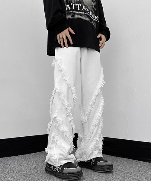 Revo.（レボ）の「スパイラル カットオフ フリンジデザイン フレアパンツ（その他パンツ・メンズ・ホワイト/ブラック・XL/L/M）」の19枚目の写真