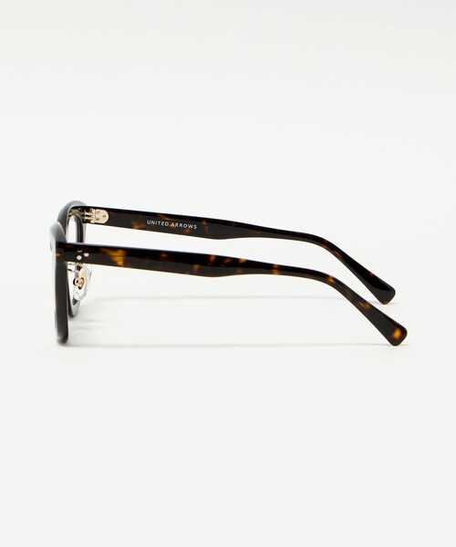 UNITED ARROWS(ユナイテッドアローズ)の「THICK ウェリントン クリア サングラス(サングラス・レディース・ブラック/ダークブラウン・FREE)」の13枚目の写真