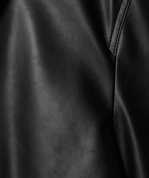 UNITED ARROWS（ユナイテッドアローズ）の「レザーライク ショートブルゾン（ブルゾン・レディース・オフホワイト/ダークブラウン/ブラック・FREE）」の5枚目の写真