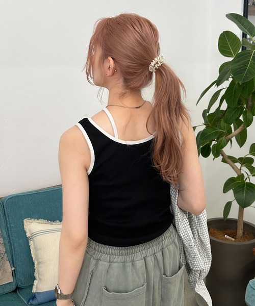 DOUBLE NAME（ダブルネーム）の「前後2WAY配色ホルターネックタンクトップ（タンクトップ・レディース・オフホワイト/グレー/ブラック・FREE）」の6枚目の写真