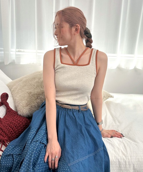 DOUBLE NAME（ダブルネーム）の「前後2WAY配色ホルターネックタンクトップ（タンクトップ・レディース・オフホワイト/グレー/ブラック・FREE）」の8枚目の写真