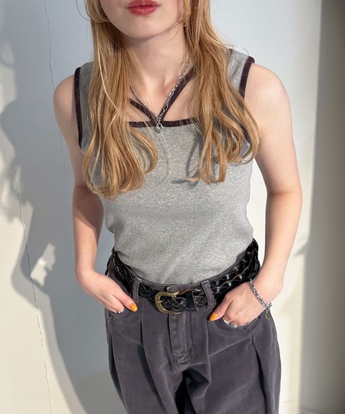 DOUBLE NAME（ダブルネーム）の「前後2WAY配色ホルターネックタンクトップ（タンクトップ・レディース・オフホワイト/グレー/ブラック・FREE）」の10枚目の写真