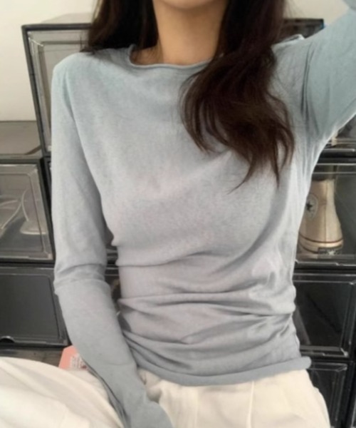 deux amour(ドゥーザムール)の「スラブ入りサイドシャーリングクルーネックロンT(Tシャツ/カットソー・レディース・ホワイト/ピンク/ブルー・FREE)」の1枚目の写真