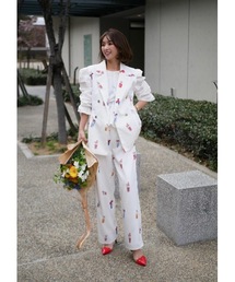 BeBeoD（べベッド）の「フラワーガーデンタックデザインパンツ（その他パンツ）」