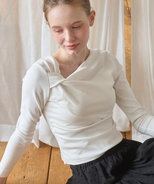 Birthday room(バースデイルーム)の「アシメドレープロンT/Asymmetrical lap apron T(Tシャツ/カットソー・レディース・ブラック/ホワイト/ミント・FREE)」の11枚目の写真