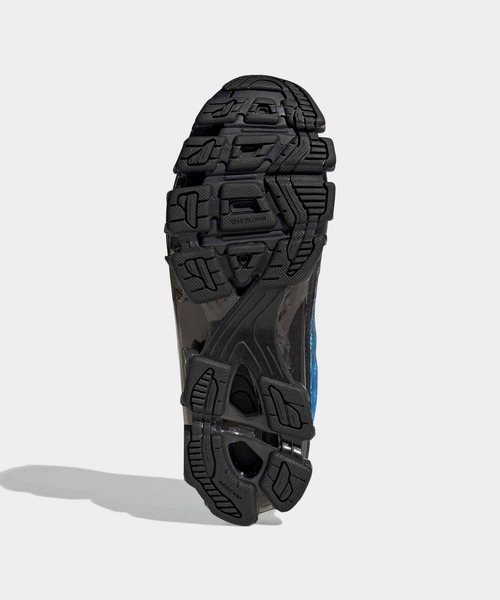 adidas(アディダス)の「メガライド F50 / MEGARIDE F50 / アディダスオリジナルス adidas Originals(スニーカー・メンズ・ブラック・23.5cm/24.0cm/24.5cm/25.0cm/25.5cm/26.0cm/26.5cm/29.0cm/27.0cm/27.5cm/28.0cm/28.5cm)」の2枚目の写真