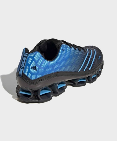 adidas(アディダス)の「メガライド F50 / MEGARIDE F50 / アディダスオリジナルス adidas Originals(スニーカー・メンズ・ブラック・23.5cm/24.0cm/24.5cm/25.0cm/25.5cm/26.0cm/26.5cm/29.0cm/27.0cm/27.5cm/28.0cm/28.5cm)」の4枚目の写真