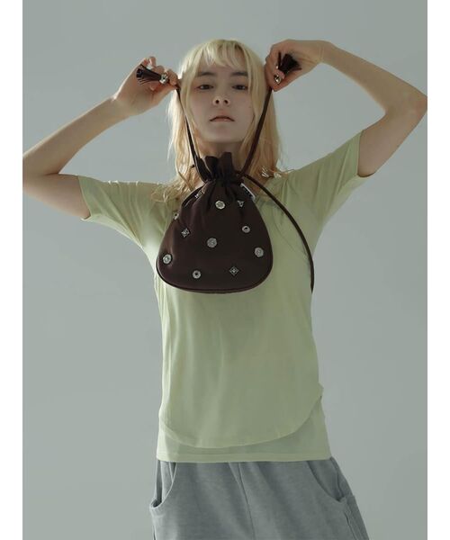 :ETHROF（イーサオブ）の「CONCHO STUDS DRAWSTRING BAG（ショルダーバッグ・レディース・ブラウン/ブラック・FREE）」の3枚目の写真