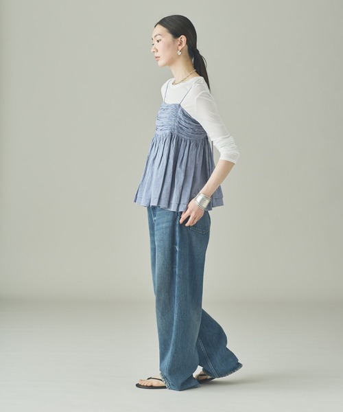 Curensology(カレンソロジー)の「Curensology(カレンソロジー)/シャンブレーレイヤードギャザーキャミソール(キャミソール・レディース・サックスブルー・FREE)」の6枚目の写真