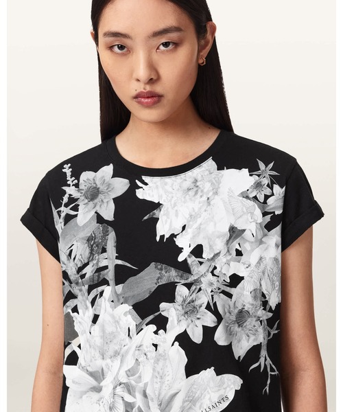 ALLSAINTS（オールセインツ）の「CRYSTAL ANNA FLORAL T-SHIRT | CRYSTAL ANNA フローラル Tシャツ（Tシャツ/カットソー・レディース・ブラック・L/S/XS/M）」の3枚目の写真