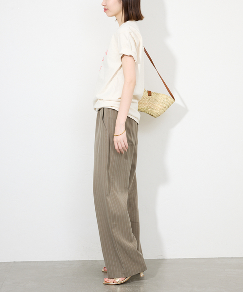 SLOBE IENA（スローブイエナ）の「《3サイズ展開/追加》フィブリルストライプリラックスパンツ（その他パンツ・レディース・カーキ/ネイビー・36/38/40）」の5枚目の写真