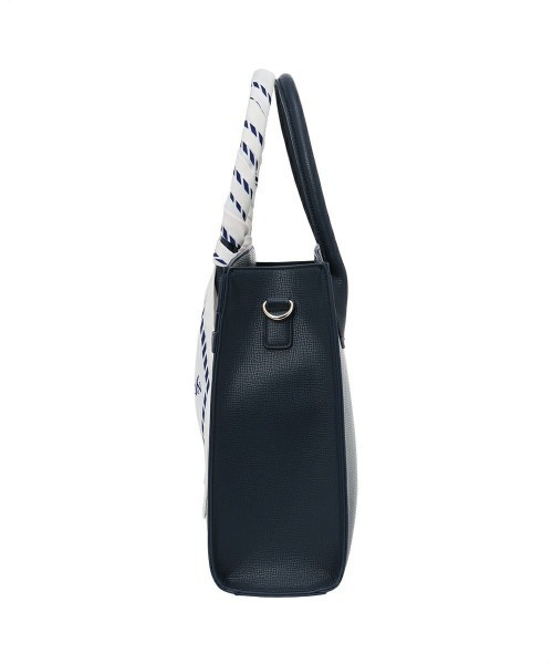 an another angelus（アンアナザーアンジェラス）の「スカーフハンドルフェイクレザートートバッグ/fint フィント（トートバッグ・レディース・ピンクベージュ/ネイビー・FREE）」の21枚目の写真