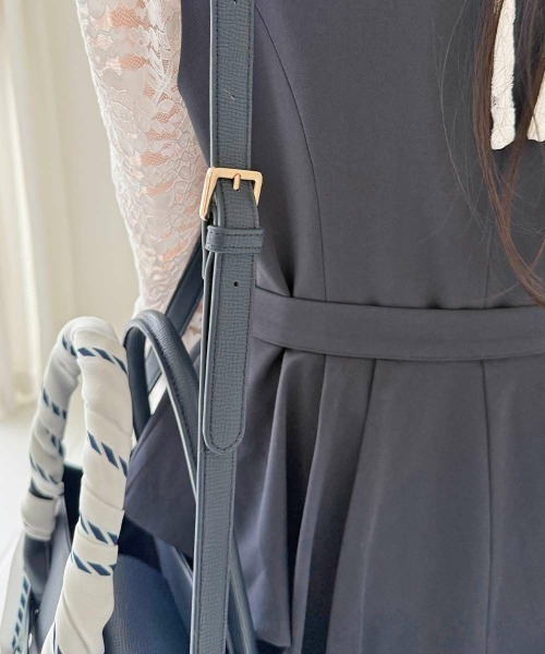 an another angelus（アンアナザーアンジェラス）の「スカーフハンドルフェイクレザートートバッグ/fint フィント（トートバッグ・レディース・ピンクベージュ/ネイビー・FREE）」の11枚目の写真