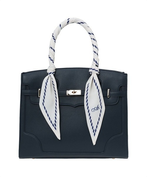 an another angelus（アンアナザーアンジェラス）の「スカーフハンドルフェイクレザートートバッグ/fint フィント（トートバッグ・レディース・ピンクベージュ/ネイビー・FREE）」の19枚目の写真