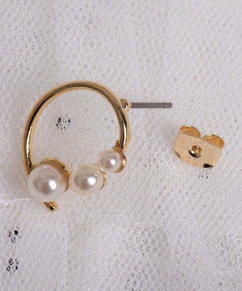 Peony（ピオニー）の「【Peony/ピオニー】フロントサークルパールピアス（ピアス（両耳用）・レディース・シルバー/ゴールド・FREE）」の8枚目の写真