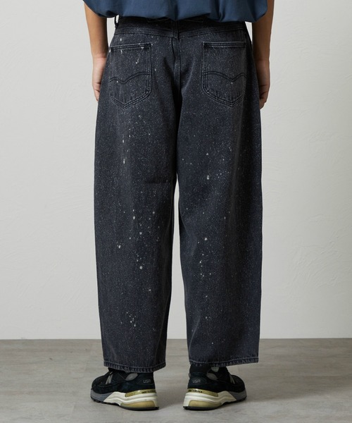 Lee（リー）の「SUPERSIZED ビッグシルエットカウボーイデニムパンツ/ギャラクティックウォッシュ セットアップ対応（デニムパンツ・メンズ・ブラック系その他・LARGE/MEDIUM）」の6枚目の写真
