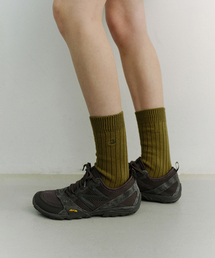 DUNST（ダンスト）の「CLASSIC LOGO SOCKS_UDSS6E102_KHAKI（ソックス/靴下）」
