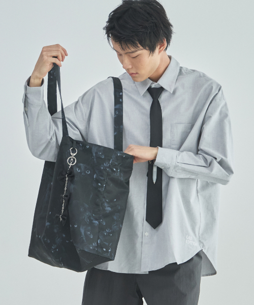 MOIREMOA(モアレモア)の「Midnight Feline Big Bag-Black(エコバッグ/サブバッグ・レディース・その他・FREE)」の7枚目の写真