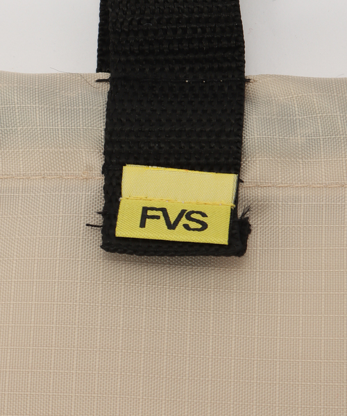 FlexibleVisual SPCE(フレキシブルヴィジュアルスペース)の「FlexibleVisual SPCE / フレキシブル ヴィジュアル スペース FreshVisionSpray BAG(ショルダーバッグ・レディース・アイボリー/ブラック・FREE)」の5枚目の写真