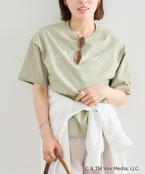 U by SPICK&SPAN(ユーバイスピックアンドスパン)の「New York Magazine ロゴ TEE(Tシャツ/カットソー・レディース・ブラック/カーキ/ホワイト・SMALL)」の20枚目の写真