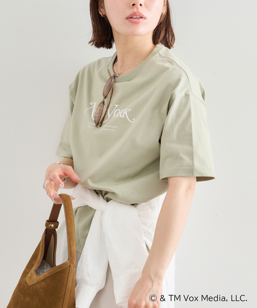 U by SPICK&SPAN(ユーバイスピックアンドスパン)の「New York Magazine ロゴ TEE(Tシャツ/カットソー・レディース・ブラック/カーキ/ホワイト・SMALL)」の19枚目の写真