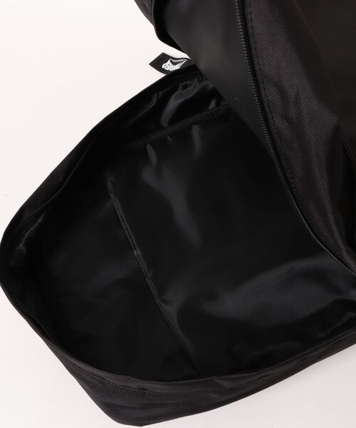 THRASHER(スラッシャー)の「THRASHER BACKPACK35(バックパック/リュック・メンズ・ブラック系その他・FREE)」の4枚目の写真