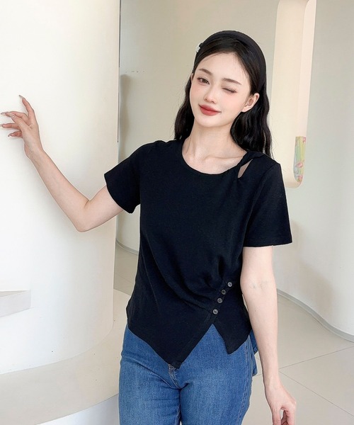 Jasmine Grandiflorum(ジャスミングランディフローラム)の「【Jasmine】カットアウトアシメトリーデザインTシャツ(Tシャツ/カットソー・レディース・ホワイト/ブラック・FREE)」の11枚目の写真
