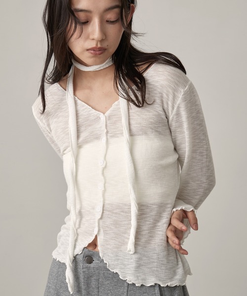 OFROOM(オフルーム)の「Sheer Cardigan Narrow Scarf Set|シアーカーディガンナロースカーフセット(カーディガン/ボレロ・レディース・ベージュ/ホワイト/ブラック/グレー・FREE)」の9枚目の写真