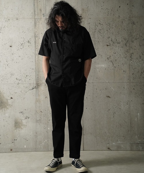 DEVILOCK（デビロック）の「DEVILOCK PIN STRIPE EMBROIDERY SHIRT（シャツ/ブラウス・メンズ・チャコールグレー/ブラック/ホワイト・X-LARGE/LARGE/MEDIUM）」の4枚目の写真