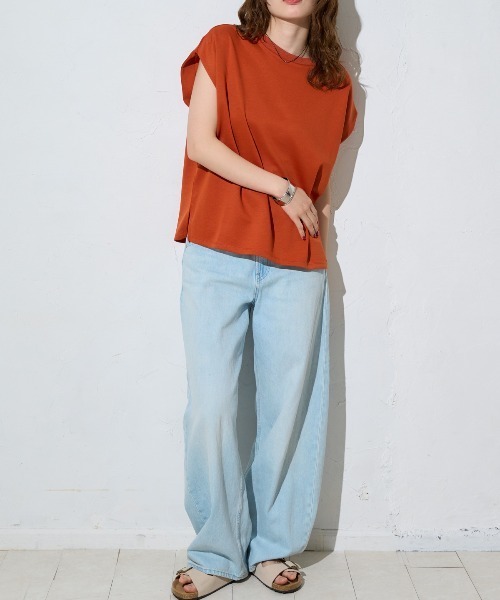 TRIANGLE PALETTE(トライアングルパレット)の「フレンチスリーブ ダンボールプルオーバー(Tシャツ/カットソー・レディース・ホワイト/テラコッタ/ブルー/ブラック/グレー・FREE)」の17枚目の写真