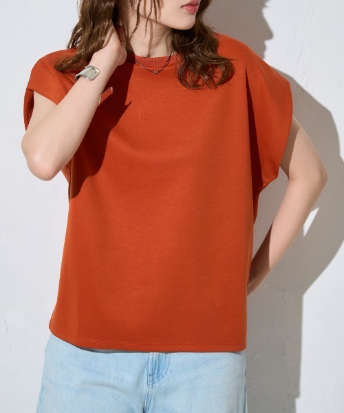 TRIANGLE PALETTE(トライアングルパレット)の「フレンチスリーブ ダンボールプルオーバー(Tシャツ/カットソー・レディース・ホワイト/テラコッタ/ブルー/ブラック/グレー・FREE)」の13枚目の写真
