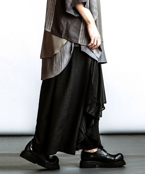 NO ID.（ノーアイディ）の「【NO ID.】Gather Baggy Drape Trousers / ギャザー バギー ドレープ トラウザーズ（その他パンツ・メンズ・その他23/ブラック・2/1）」の12枚目の写真