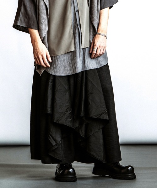 NO ID.（ノーアイディ）の「【NO ID.】Gather Baggy Drape Trousers / ギャザー バギー ドレープ トラウザーズ（その他パンツ・メンズ・その他23/ブラック・2/1）」の13枚目の写真