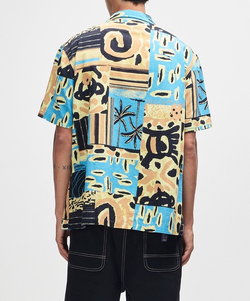 DEUS EX MACHINA(デウスエクスマキナ)の「FREAMON SHIRT(シャツ/ブラウス・メンズ・レッド/イエロー系・M/L)」の9枚目の写真