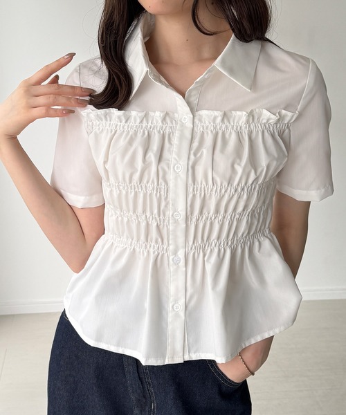 junoah(ジュノア)の「シャーリングトップス(シャツ/ブラウス・レディース・ライトブルー/ホワイト/ブラック・SMALL/LARGE/MEDIUM)」の13枚目の写真