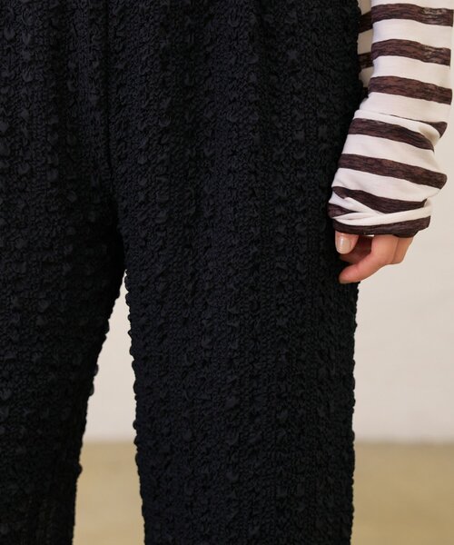 Omekashi(オメカシ)の「フレアパンツ&ラップスカートSET(その他パンツ・レディース・ブラック/オフホワイト・36/38)」の9枚目の写真