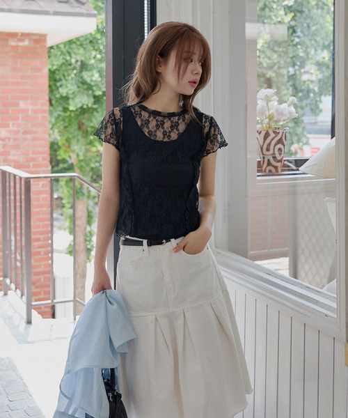 UNE MANSION(ユヌマンション)の「【UNE ORIGINAL】裏地付き仕様フロントラブリーフリルレーストップス(Tシャツ/カットソー・レディース・クリーム/ブラウン/ネイビー・FREE)」の16枚目の写真