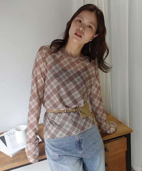 CORNERS（コーナーズ）の「チュールバイアスチェッククルーネックトップス（Tシャツ/カットソー・レディース・ブラウン/ブラック/ベージュ/ブルー・M）」の7枚目の写真