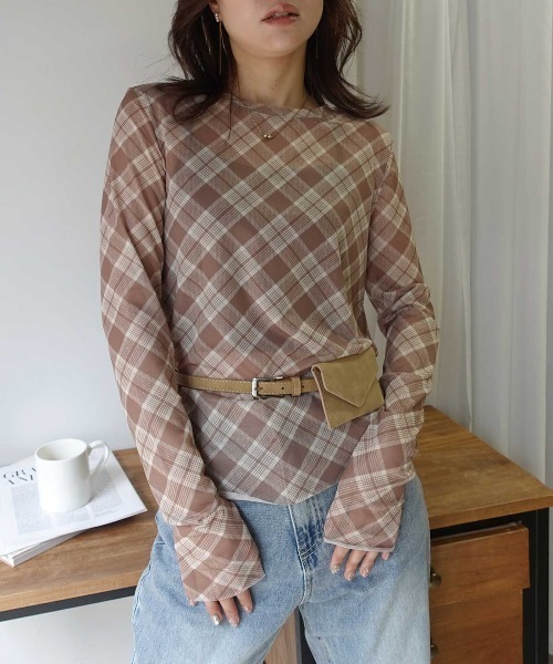 CORNERS（コーナーズ）の「チュールバイアスチェッククルーネックトップス（Tシャツ/カットソー・レディース・ブラウン/ブラック/ベージュ/ブルー・M）」の8枚目の写真