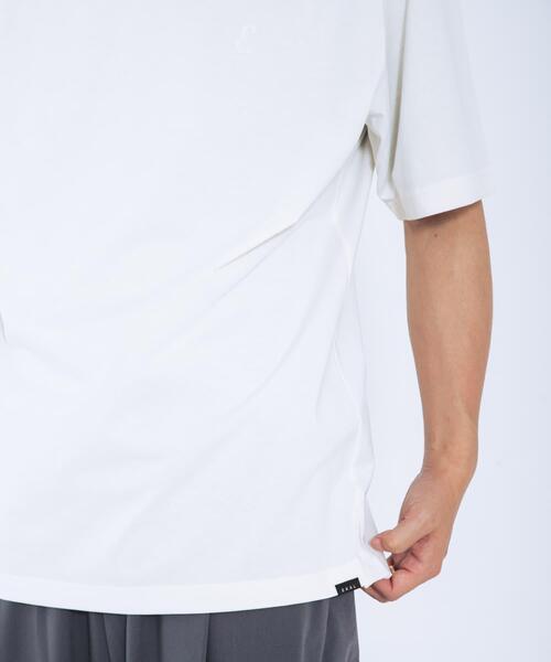 EKAL（エカル）の「『UR TECH ひやサラクール』ロゴワッペンTシャツ（Tシャツ/カットソー・メンズ・イエロー/チャコールグレー/ホワイト・MEDIUM/LARGE）」の4枚目の写真