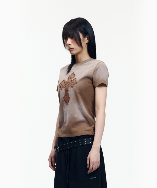 AAKAM(アーカム)の「Dust Fade CROS2 Half Top (Brown)(Tシャツ/カットソー・レディース・その他・1/2/3)」の5枚目の写真