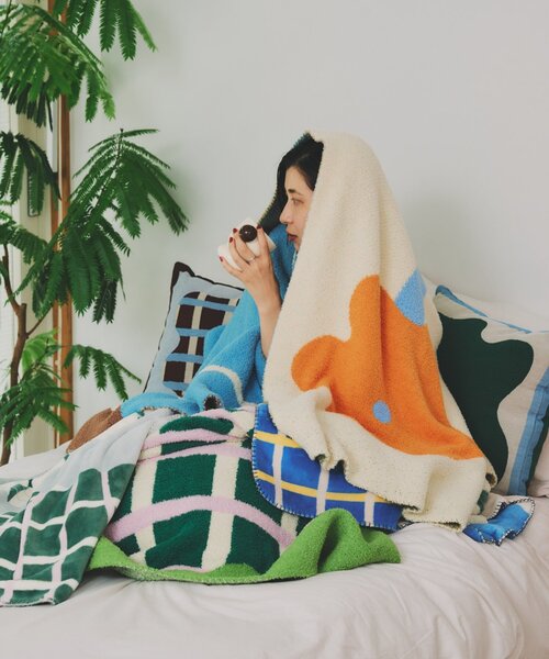 SAHIR(サヒール)の「【SAHIR サヒール】Cushioncover monyamonya(クッション/クッションカバー・レディース・ブラウン/ブルー・0)」の3枚目の写真