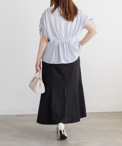 CLETTE(クレット)の「CLETTEオリジナルウエストピンタックブラウス(シャツ/ブラウス・レディース・オフホワイト/サックスブルー・4L/3L/LL)」の11枚目の写真