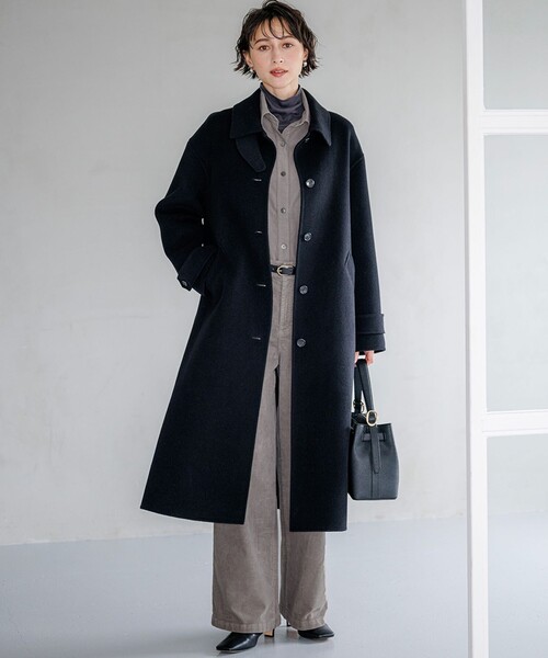 23区(ニジュウサンク)の「レザーライク 2WAY ハンドバッグ(ハンドバッグ・レディース・ベージュ系/ブラック系・F)」の4枚目の写真