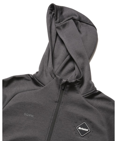 F.C.Real Bristol(エフシーレアルブリストル)の「QUARTER KNIT ESSENTIAL ZIP-UP HOODIE(パーカー・メンズ・チャコールグレー/ブラック・SMALL/MEDIUM/LARGE/X-LARGE/XX-LARGE)」の4枚目の写真
