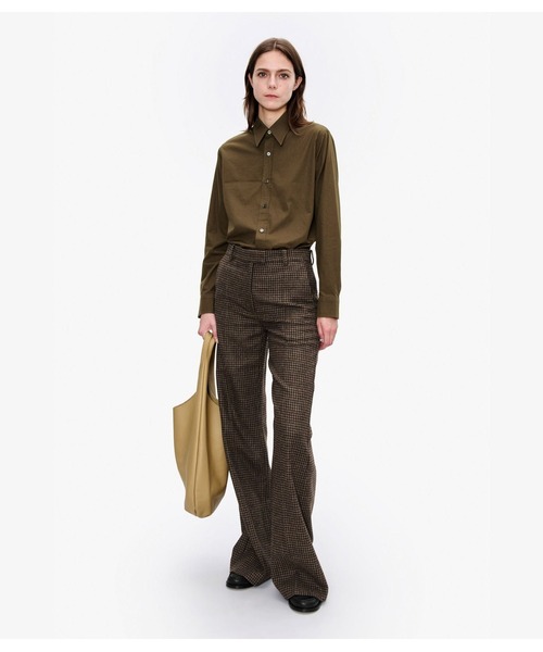 A.P.C.(アーペーセー)の「CHEMISE(シャツ/ブラウス・レディース・ブルー系その他/ホワイト/カーキ・38/34/36)」の4枚目の写真