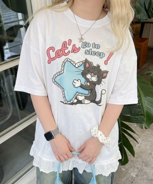 LAC-VERT(ラック・ヴェール)の「オーバーサイズキャットTシャツ(Tシャツ/カットソー・レディース・ホワイト/ピンク/イエロー/オートミール・FREE)」の2枚目の写真